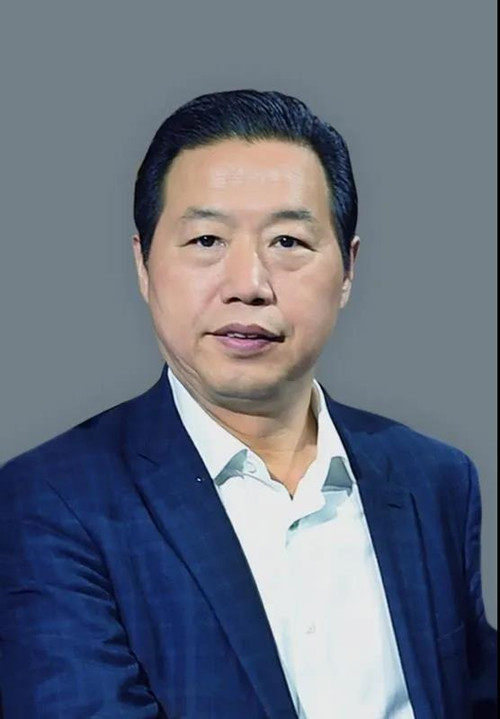 安继文   淮海控股集团董事长