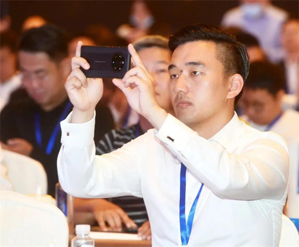 百年传承 青春飞扬—— 董力源访谈录