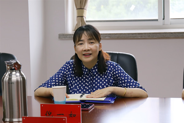 南京市工商联与鼓楼区委统战部举行工作交流座谈会